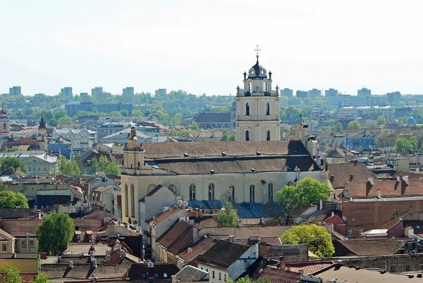 Uitzicht op de stad Vilnius gediminas kasteel. — Stockfoto