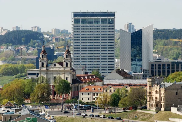 Uitzicht op de stad Vilnius gediminas kasteel. — Stockfoto