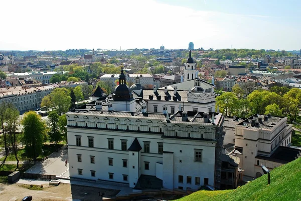 Vilnius město pohled z hradu gediminas. — Stock fotografie