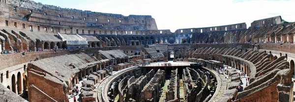 Colosseum was built in the first century in Rome city. — Stock Photo, Image