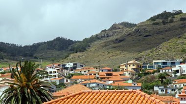 Akdeniz çatı tipi (Madeira)