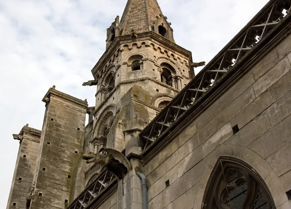 Церковь Сен-Юсподи (Auxerre Bourgogne France) 12-13 века — стоковое фото