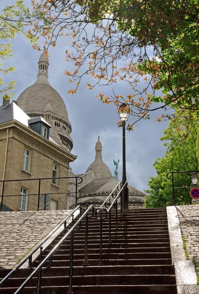 Romantic staircase for the Sacred Heart, Montmartre (Paris) Ліцензійні Стокові Зображення