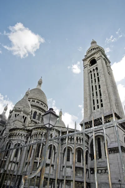 The Sacred Heart, Sacre Cœur of Paris (France). Arrows towards the sky — Stock Photo, Image