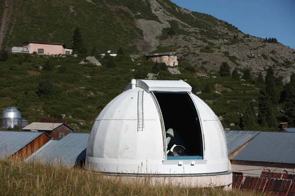 Observatório Astronômico Tien Shan Observatório Astronômico Localizado Nas Montanhas Tien — Fotografia de Stock