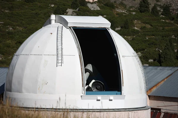 Observatório Astronômico Tien Shan Observatório Astronômico Localizado Nas Montanhas Tien — Fotografia de Stock