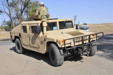 Kazakistan 'ın Almaty bölgesindeki askeri barış güçlerinin öğretileri. 23.09.2008