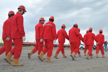 Almaty bölgesinde Kazakistan-Çin doğal gaz boru hattının açılışı. 07.10.2007
