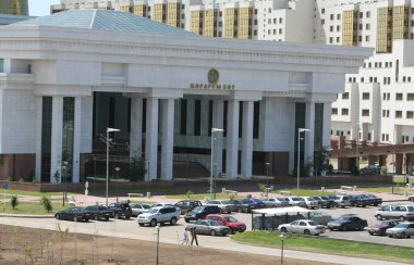 Nur-Sultan, Kazakistan 'ın başkenti Astana' dır. Şehir, Kazakistan parlamentosunda oybirliğiyle yapılan oylama sonucunda 23 Mart 2019 tarihinde şimdiki adını aldı.