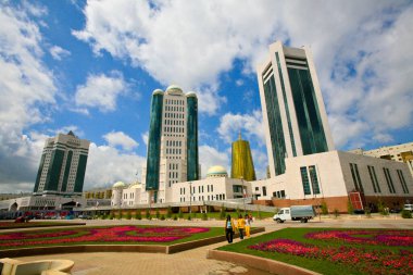 Nur-Sultan, Kazakistan 'ın başkenti Astana' dır. Şehir, Kazakistan parlamentosunda oybirliğiyle yapılan oylama sonucunda 23 Mart 2019 tarihinde şimdiki adını aldı.