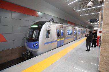 Almaty Metro, Kazakistan 'ın Almaty şehrinde bulunan hızlı bir metro sistemidir. Sistemin ilk safhası 1 Aralık 'ta açıldı. 23 yıldan uzun süren inşaattan sonra 2011.00. 30.05.2022