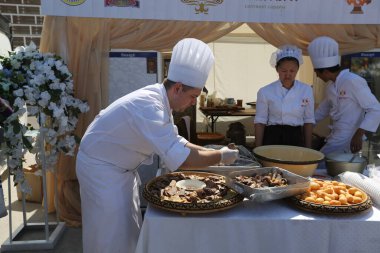 Festival of national traditional cuisine of the peoples of Kazakhstan at the Medeu alpine skating rink in Almaty, Kazakhstan 04.09.2016.
