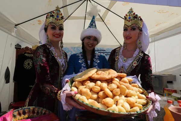 Festival National Traditional Cuisine Peoples Kazakhstan Medeu Alpine Skating Rink — Fotografia de Stock