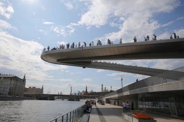 Moscow, located on the banks of the Moskva River in western Russia. At its historical center is the Kremlin, the complex that houses the president. Behind its walls is Red Square, the symbolic center of Russia. 07.22.2019
