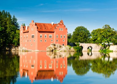 Červená Lhota Castle in the morning