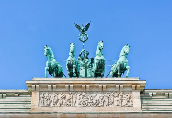 La Porte de Brandebourg quadriga vue de près — Photo