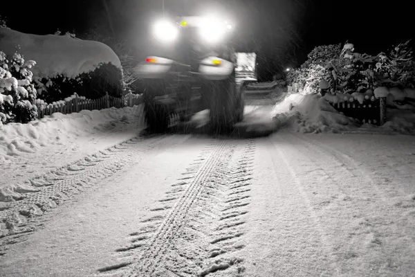 Tractor limpiando nieve — Foto de Stock