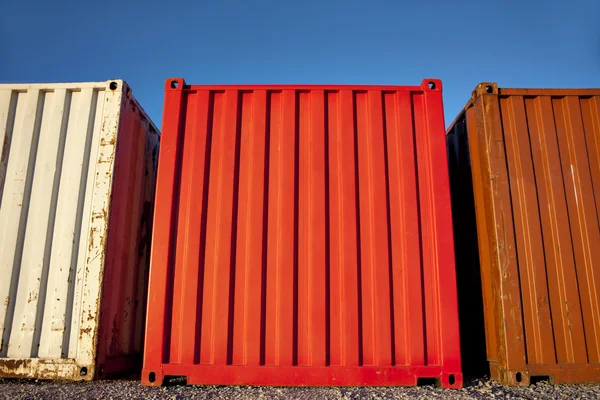 Trzy kontenery — Zdjęcie stockowe