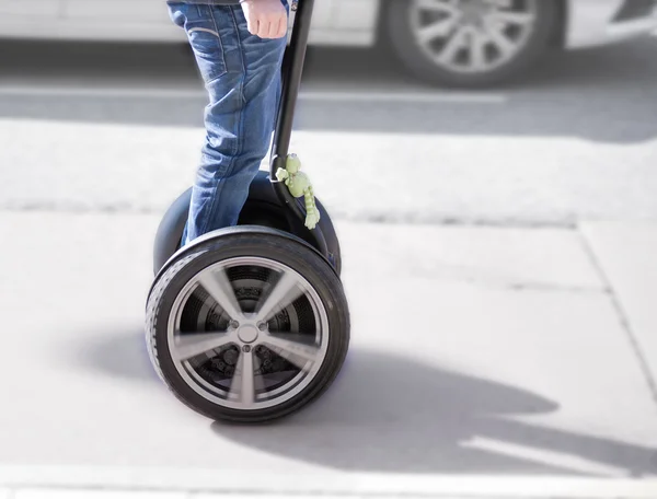 Ember a segway — Stock Fotó