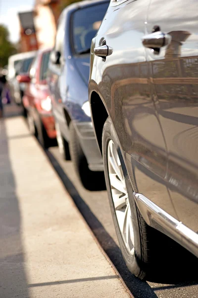 Row of parked cars — Stock Photo, Image