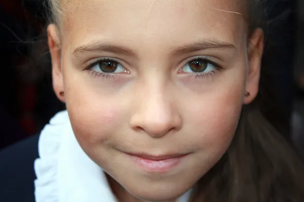 Imagem de close-up de uma linda menina — Fotografia de Stock