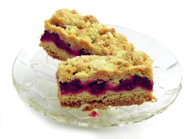 taze meyveli kek kiraz reçeli ile