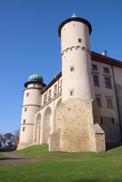 Lordly,historic renaissance castle in Wisnicz Nowy — Stock Photo, Image