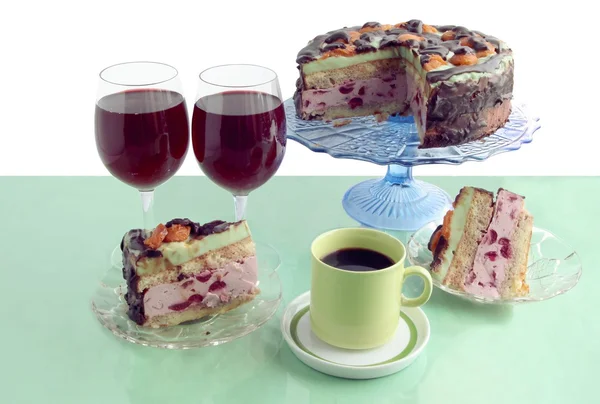 Torta de capa, café y vino — Foto de Stock