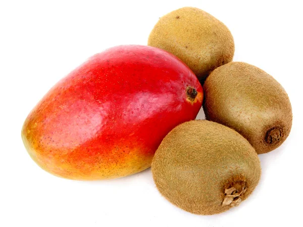 Röd mango och gröna kiwifrukter — Stockfoto