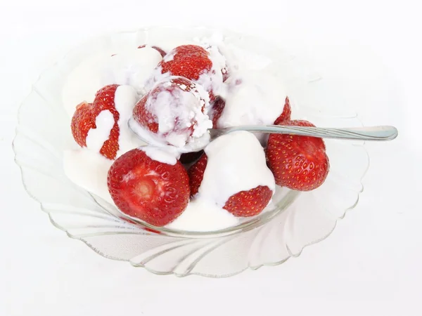 Strawberries with cream and sugar as dessert — Stock Photo, Image