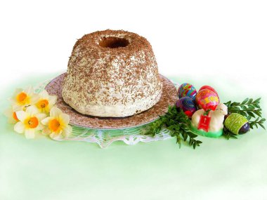 Paskalya bayramı kutlaması için geleneksel el yapımı pasta.