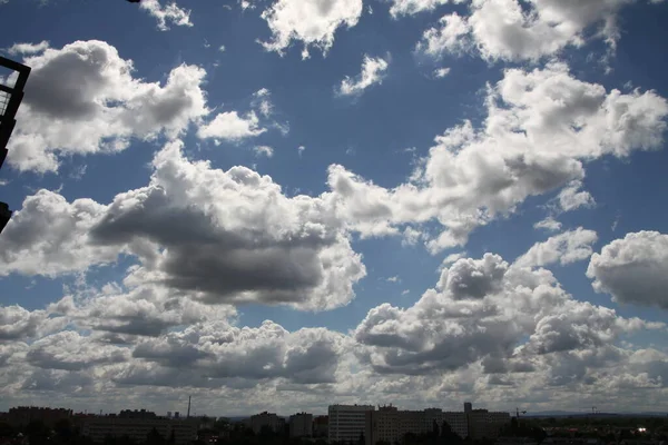 Blick Auf Malerische Bunte Wolken — Stockfoto