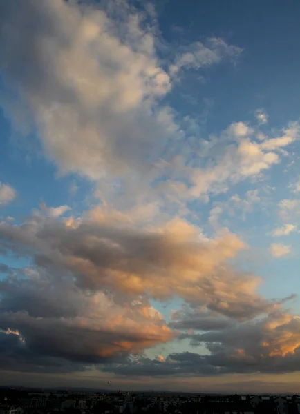 Vista Pitoresca Multicolor Várias Nuvens — Fotografia de Stock