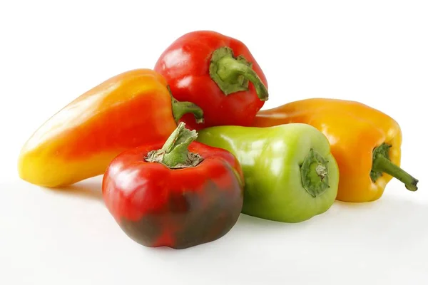 各种色彩斑斓的蔬菜 用于烹调食物和汤的沙拉 — 图库照片