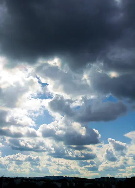 Vista Pitoresca Céu Por Sol Com Nuvens — Fotografia de Stock