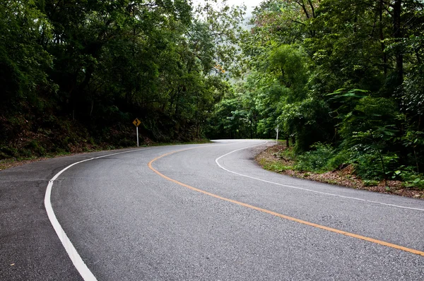 Curve of road, location of travel in Thailand — Stock Photo, Image