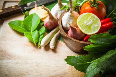 Bitkisel gıda tom yum öğesi