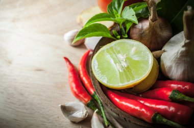 Bitkisel gıda tom yum öğesi