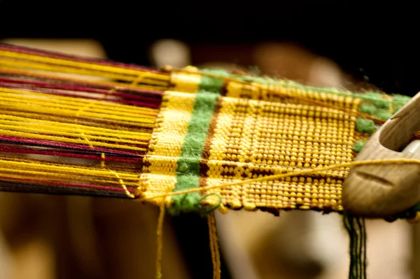 Tissage à l'ancienne — Photo