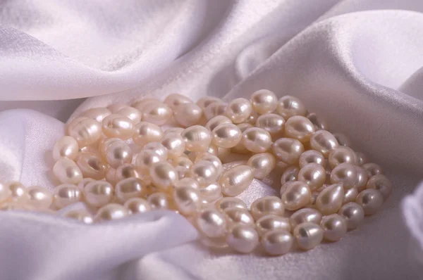 Beautiful pearl jewelry — Stock Photo, Image