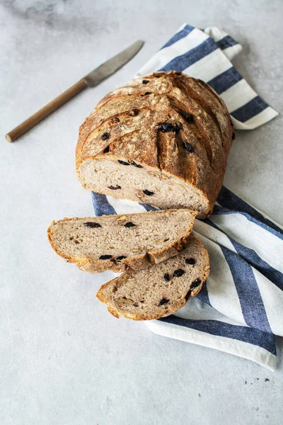 Sliced Sourdough Bread Raisins Rye Flour Healthy Home Baking Artisanal — 스톡 사진