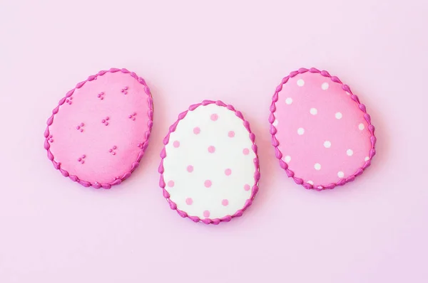 Easter Background Concept Polka Dot Easter Egg Cookies Pink Background — Stock Photo, Image