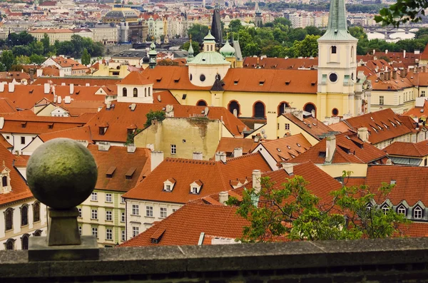 Vista de un casco antiguo de Praga —  Fotos de Stock