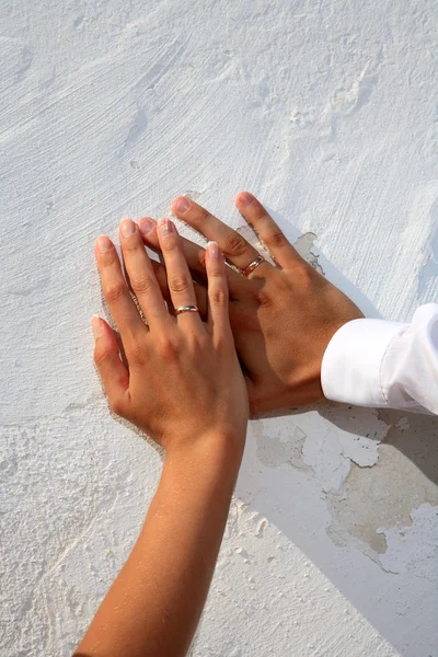 Hands with wedding rings — Stock Photo, Image