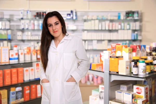 Mladí farmaceut — Stock fotografie