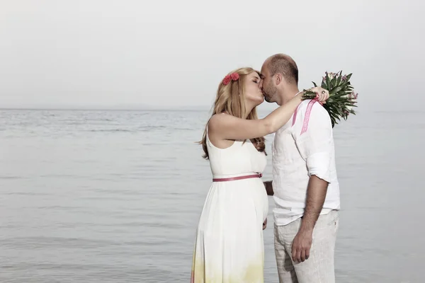 Couple in love outdoor — Stock Photo, Image