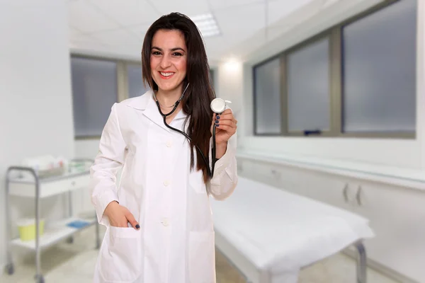 Giovane medico femminile — Foto Stock