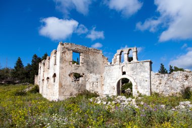 manastır kalıntıları 
