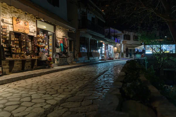 Pilio Grécia Dezembro 2018 Rua Aldeia Makrinitsa Noite Com Luzes — Fotografia de Stock