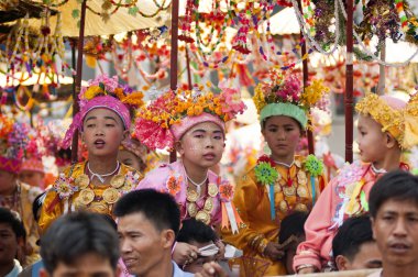 Budist acemi koordinasyon töreni